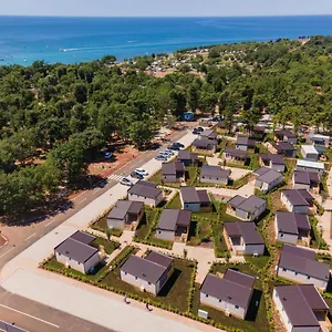  Prázdninový areál Eurocamp Mobile Homes At Campsite Park Chorvatsko